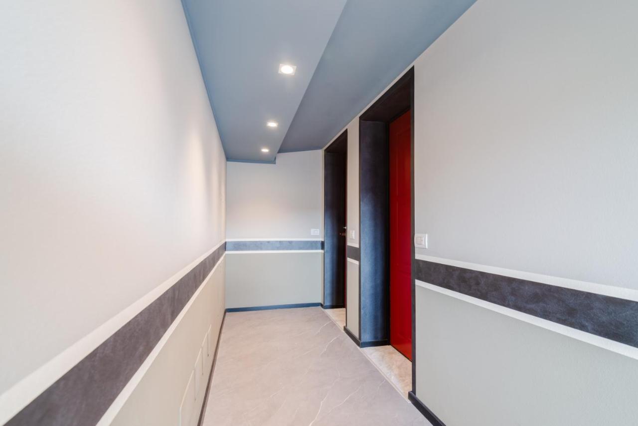 Pavia Tower - By Host4U Apartment Bagian luar foto
